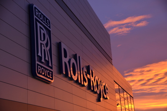 Rolls Royce hala industriala